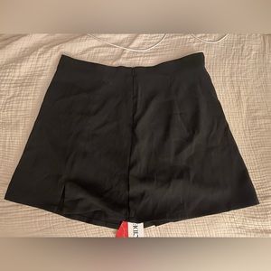 3/$20 Cider curve black mini skirt, plus size